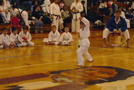 Cate performs Heian Nidan at AAU.