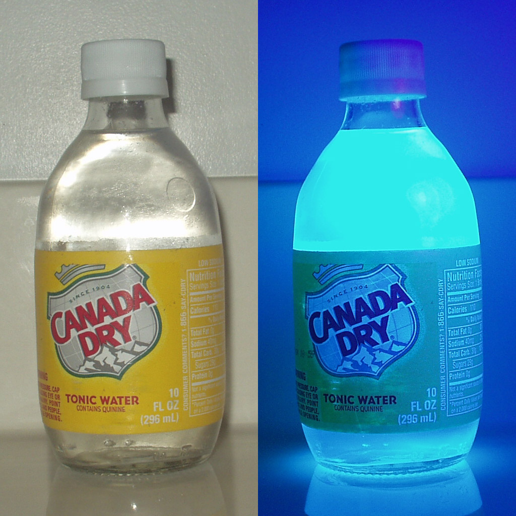 fluorescing tonic water